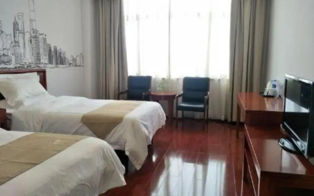 GreenTree Inn Tianjin Wuqing Distric Bohai Market