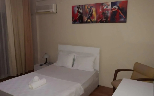 Melody city hotel
