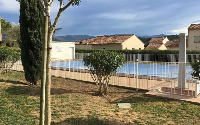 T2 pour 4 pers, charmante résidence avec piscine