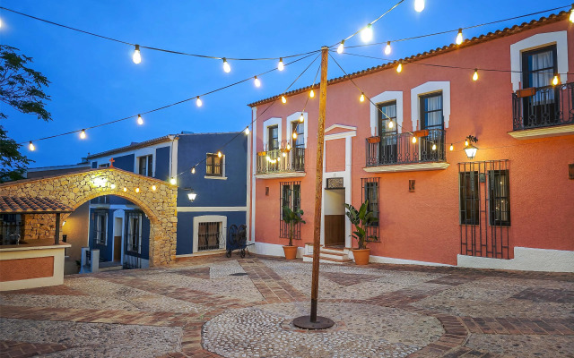 Occidental Pueblo Acantilado