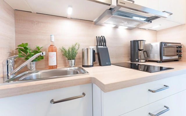 Studio Apartment 15 mit eigenem Bootssteg