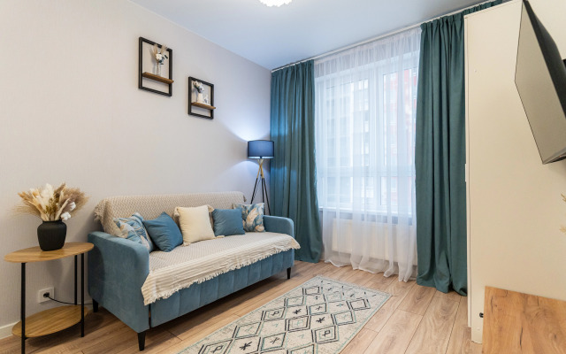 LetoApart на Куникова 47