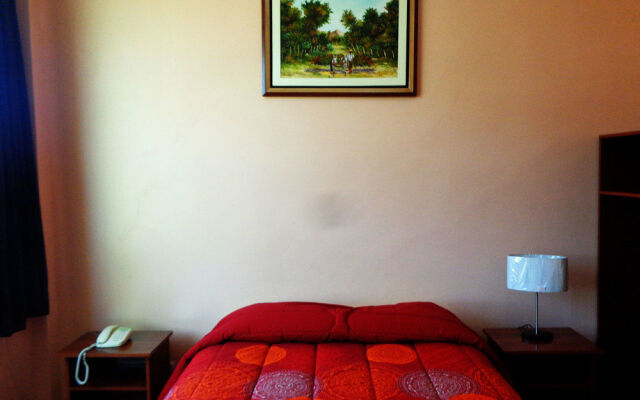 Colon Plaza Hotel