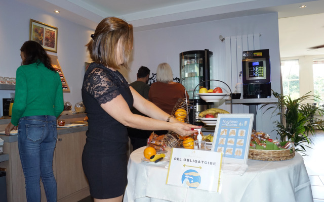 Hotel Aux Berges de l'Aveyron
