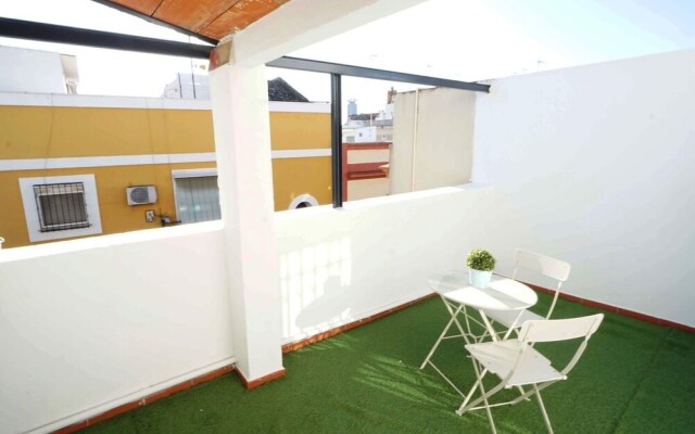 RentalSevilla Ático Soleado con terraza junto a la Alameda