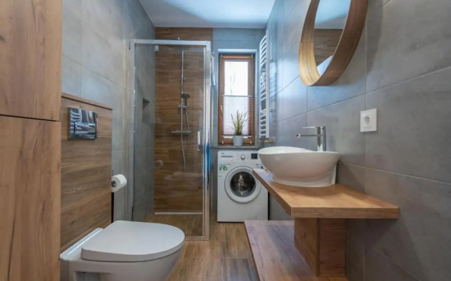 RentPlanet - Apartament Schroniskowa