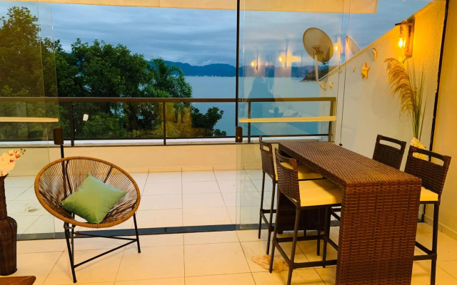 Lindo Duplex Pé Na Areia com Praia Privativa