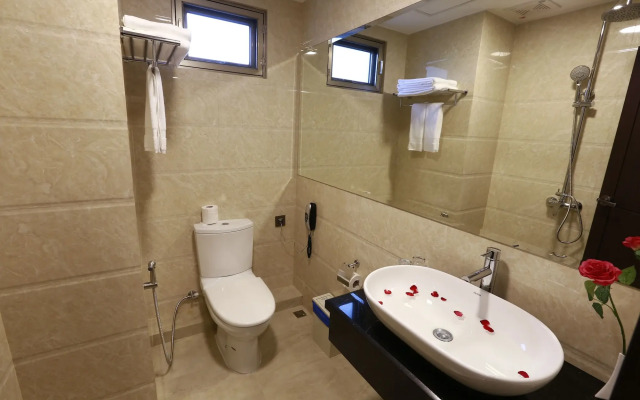 Rose Palace Hotel Yangon