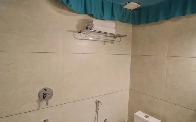 Theharav Resort