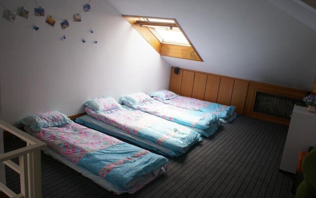 Qingdao Shanhaili Hostel