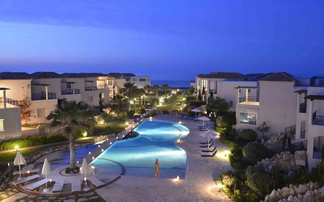Resitour - Chania Aphrodite Beachfront