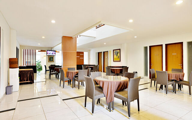 ZEN Rooms Prime Taman Siswa