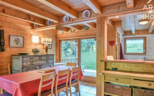 Chalet Le Grand-Bornand, 8 pièces, 11 personnes - FR-1-391-22