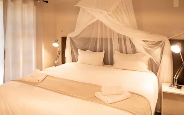 Bushriver Lodge