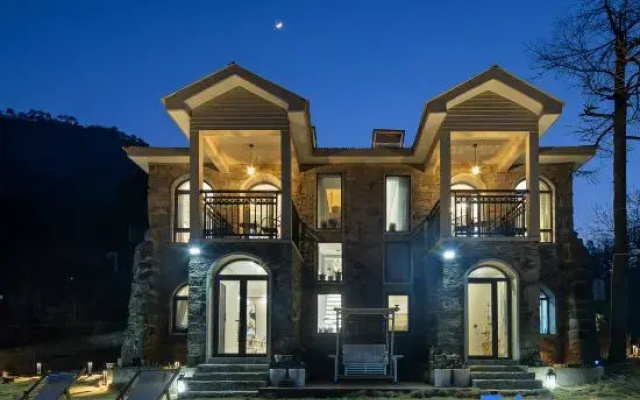 Floral Hotel·Lushan Shanshui Yuzhu hotel (Lushan Mountain Branch)