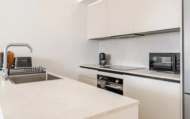 Yamas Urban Living Sequoia Residence