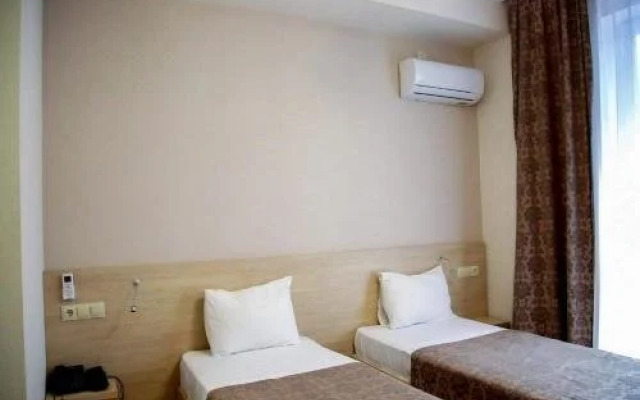 Hotel Feri