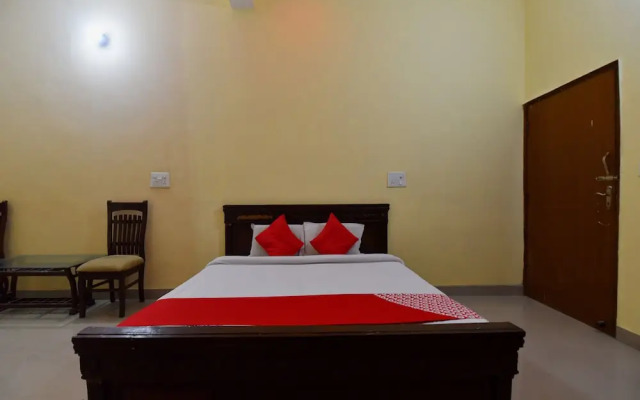 OYO 28146 Hotel Virsa