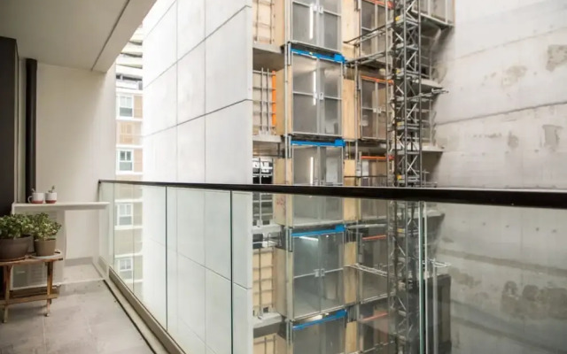 Eclectic 1 Bedroom South Yarra Hideaway