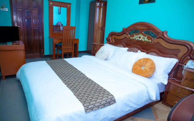BL Airport Hotel