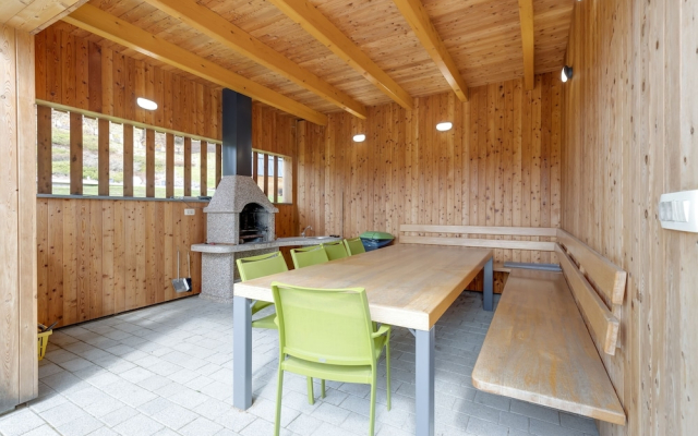 Wellness Suite Saffron