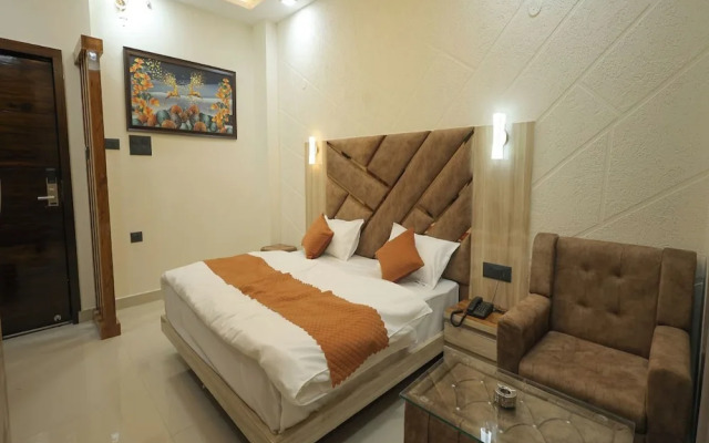 Aayu Residency