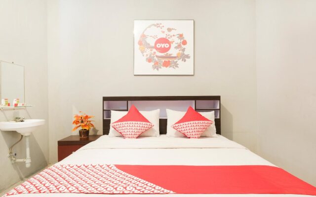 RedDoorz Plus @ Hotel Star 88
