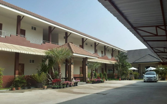 Mayuree Resort