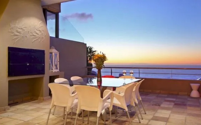 Medburn Views Penthouse