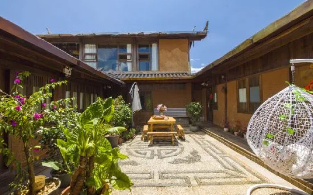 GuanGuanJuJiu Inn