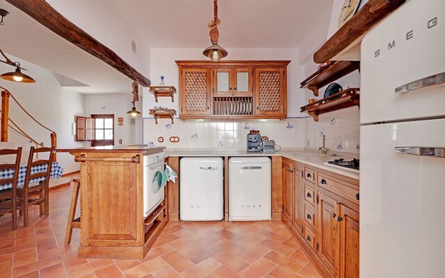 Sagres Typical House By Homing