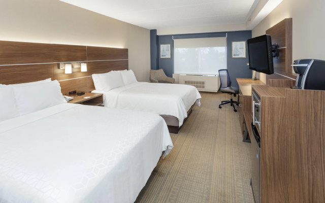 Holiday Inn Express Hotel & Suites Long Island-East End by IHG - фото 3
