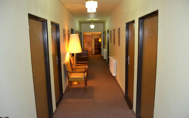 Hotel Bohemians