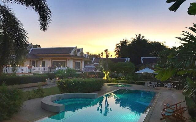 Khao Tao lake and beach villas Hua Hin