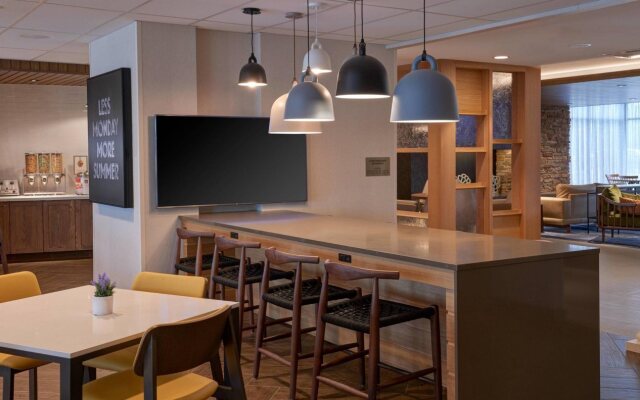 Fairfield Inn & Suites Midland
