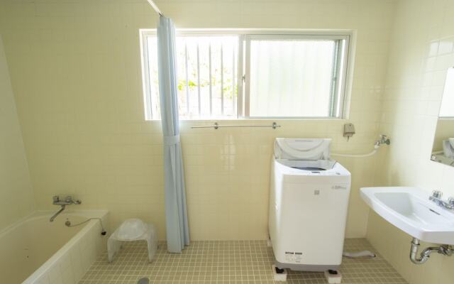 Kafuya Miyagi igusa villa