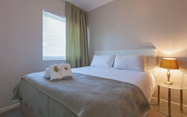 Horizon Bay 1206 by CTHA