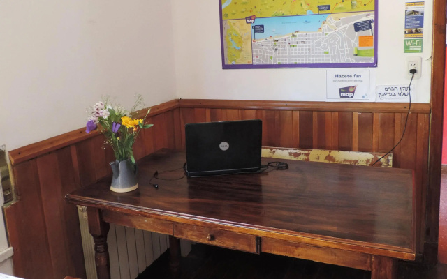 Hopa Home Patagonia Hostel & Bar