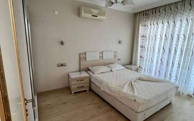 Lovely Flat in Didim With Shared Pool Sauna Gym