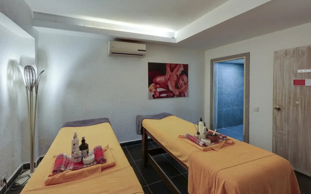 Charm Beach Hotel - All Inclusive