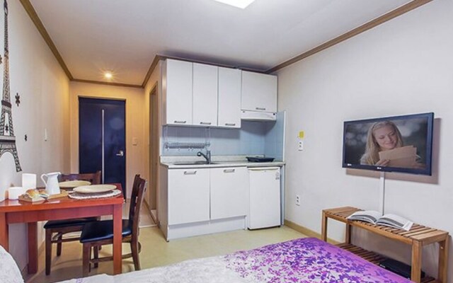 Gapyeong 1.618 Pension