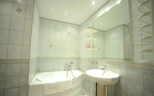 Apartament Tais