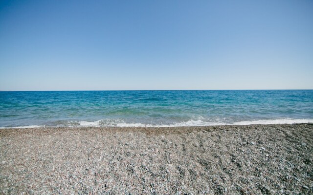 Evi's Sea View Villa
