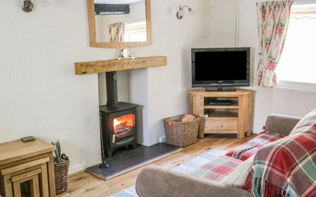 8 Stonegate