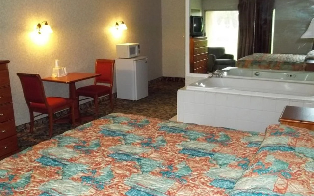 Rodeway Inn Benton Harbor