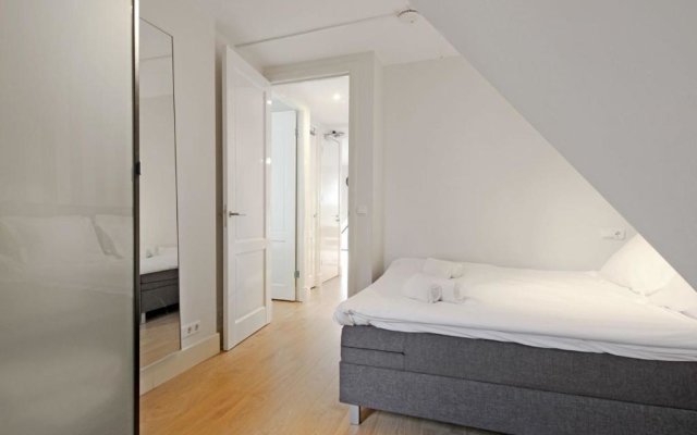 2 bedroom loft near Rijksmuseum
