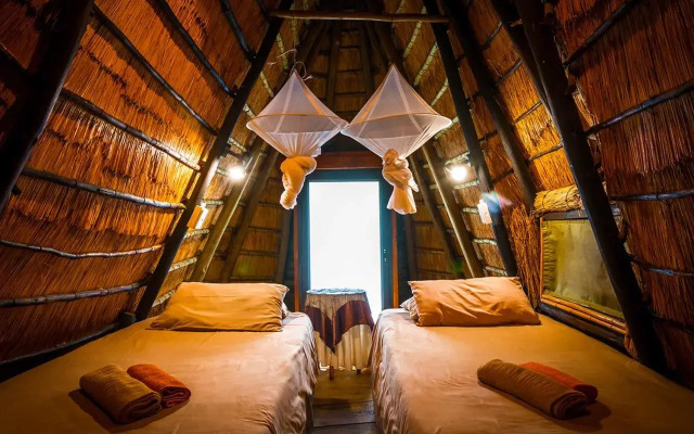 Pezulu Tree House Lodge