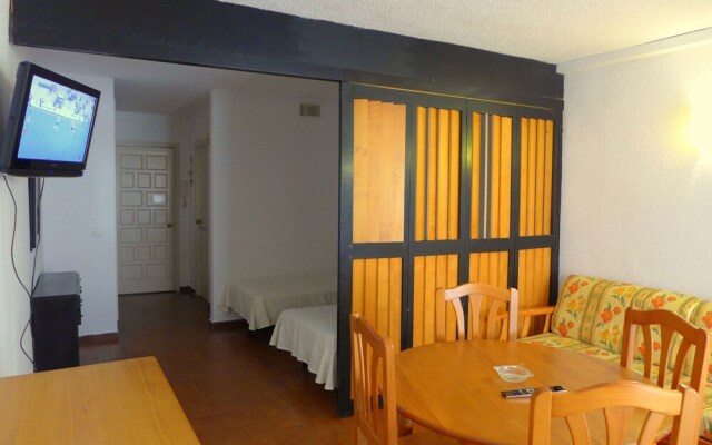 Apartamentos Alboran 24