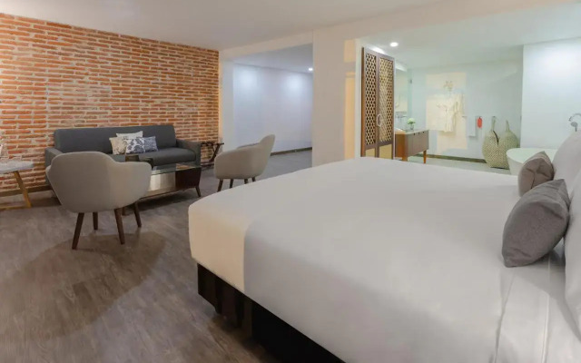 Hotel Santa Catalina By OxoHotel