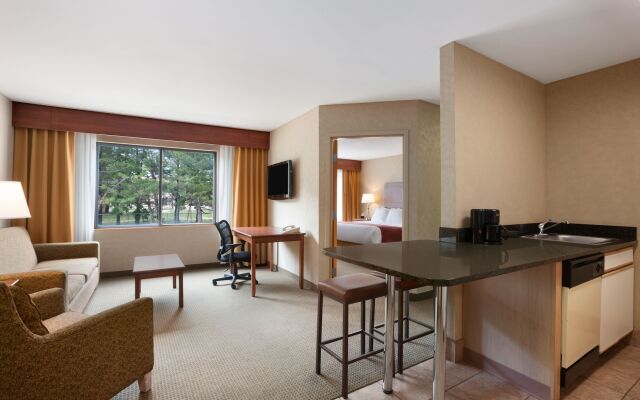 Ramada by Wyndham Toms River